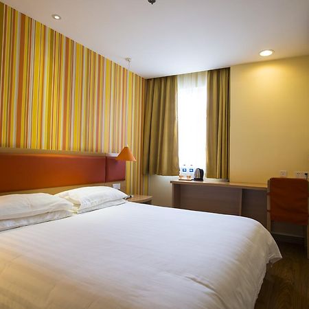 Home Inn Changchun Dajing Road Ouya Outlets Exterior photo